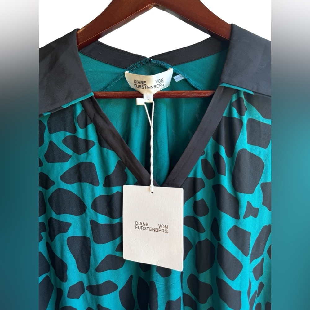 DIANE VON FURSTENBERG NWT Viole shirred printed jersey blouse Sz Large $388 MSRP - Picture 3 of 16